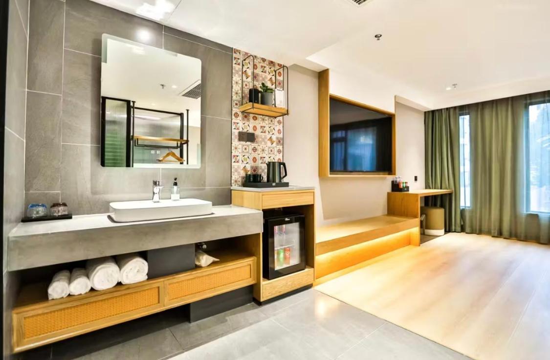 True Go Hotel - Shanghai Jing'An Temple Nanjing West Road Luaran gambar